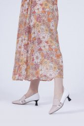 Hakiki Deri Kadın Topuklu Ayakkabı Metal Zımbalı Sivri Burunlu thumbnail 4