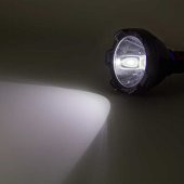 Panther 800 Lümen LED El Feneri USB Şarjlı PT-6104 - 4