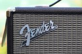 Fender Rumble 25 V3 Bas Gitar Amfisi - 3