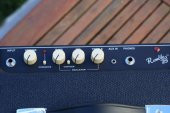 Fender Rumble 25 V3 Bas Gitar Amfisi - 4
