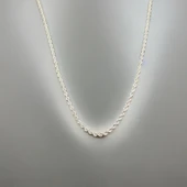 Gümüşün Büyüleyici Burgusu: Parlak Gümüş Renginde 60 cm 1. Sınıf Çelik Kadın Kolyesi-Zamansız Şıklık thumbnail 3