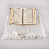 Seccade + Tesbih + Kuran Hediye Seti (Çanta Boy, Kadife, Beyaz) thumbnail 4