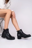 Kadın Hakiki Deri Siyah Tokalı Bot - 9000 - 1