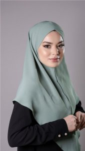 Çağla Yeşili Pratik Hazır Geçmeli Tesettür Eşarp Aerobin Kumaş  Çapraz Hijab 2307_32 - 2