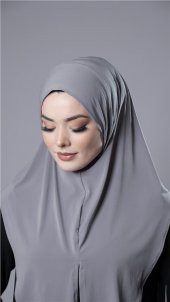 Gri Pratik Hazır Geçmeli Tesettür Eşarp Sandy Kumaş Yırtmaçlı Düz Hijab 2310_15 - 3