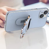 Gpack Oppo A74 4G Kılıf Kamera Korumalı Astronot Desenli Standlı Silikon - 3