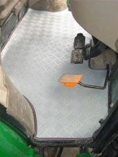 John Deere 6115-M Traktör Kabin Paspası - 2