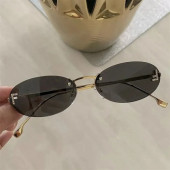 Bayan Güneş Gözlüğü 2024 F Model Siyah Renk Yeni Sezon UV Korumalı + Saklama Kap Hediyeli thumbnail 8