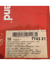 Legrand Valena 774321 Çocuk Korumalı Priz Krem (Bej) (Çerçeve Dahil) - 4