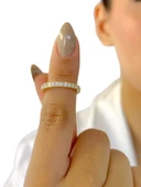 Pırlanta Montür Düz Kesim Suyolu Zirkon Tamtur 14 Ayar Altın Yüzük thumbnail 4