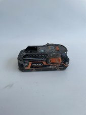 Ridgid 18.0V 1.5Ah Li-ion Akü R840085 2.El - 4