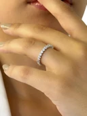 Tek Sıra Tamtur Zirkon Klasik Kesim 14 Ayar Beyaz Altın Yüzük thumbnail 4