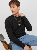 JACK JONES Bisiklet Yaka Önü Yazılı Erkek Sweatshirt 12241694 - 6