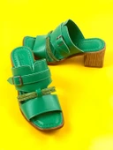 Basskan Jass Yeşil Ökçeli Hazır Ortopedi Taban Taşlı Terlik thumbnail 1