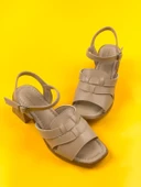 Basskan Jann Nut Ökçeli Hazır Ortopedi Taban Sandalet thumbnail 3