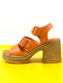 Basskan Turuncu Hennd Ortopedik YÜksek Taban Yüksek Topuk Sandalet thumbnail 1