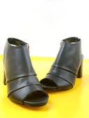 Basskan Konl Siyah Günlük Topuklu Ayakkabı thumbnail 2