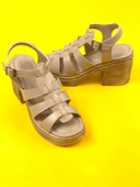 Basskan Nut Dence Yüksek Topuk Ortopedik Taban Platform 3 Bantlı Sandalet thumbnail 3