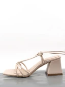 Basskan Bej Moys İpli Alçak Topuk Sandalet thumbnail 1