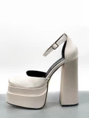 Basskan Poon Bej Saten Yüksek Çift Platform Önü Kapalı Sandalet Ayakkabı - 1