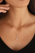 Ortası Tek Taşlı Sarkık Gümüş Kolye - 1