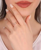 Ortası Taşlı Sıralı Kalpli Gümüş Yüzük - Ayarlanabilir Ölçü thumbnail 5