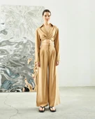 İp Detay Bej Crop Bluz thumbnail 1