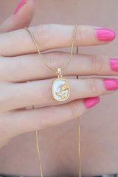 316L Çelik Gold Renk Gül Portre Model Kadın Kolye thumbnail 1