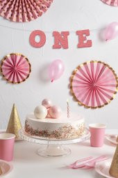 Pembe One 1 Yaş Yazılı Banner, Mama Sandalyesi Süsü, Doğum Günü Süsü, Simli Eva Banner - 1