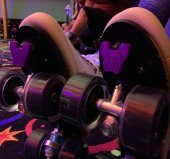 Fransız Bull Köpek Skate Jam Plug Plastik Aparat - 1