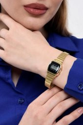 Carmilla Gold Metal Kordon Kadın Kol Saati thumbnail 1