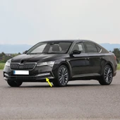 Skoda Superb 2020-2023 Sol Sis Farı Çerçevesi Kromlu 3V0853665B - 1
