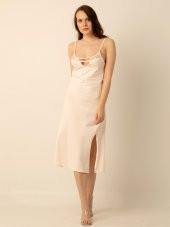 Bayan Gecelik thumbnail 1