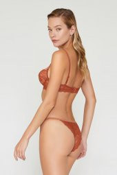 Dantelli Kırmızı Sütyen Takımı thumbnail 2