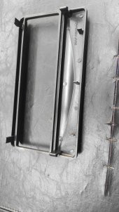 FORD ESCORT RADYO TEYP ÇERÇEVESİ - 1