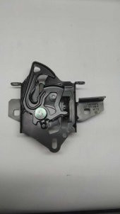 PASSAT 2001-2005 MOTOR KAPUT ALT KİLİDİ -OEM- - 1