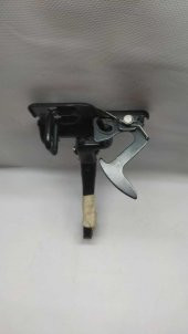 KAPUT ÜST KİLİDİ A4 2001-2005 -OEM- - 1