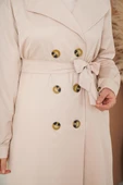 Üç Düğmeli Kruvaze Yaka Bej Trençkot - 4