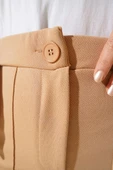 Tek Düğmeli Çımalı Pantolon Latte thumbnail 4