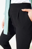 Fitilli Dar Paça Pantolon Siyah thumbnail 4