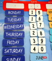 İngilizce Takvimi Öğreniyorum (2023) Keçe Duvar Panosu thumbnail 2