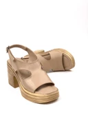 BAsskan Kadın Lende Nut Yüksek Topuk Ortopedik Taban Sandalet thumbnail 3