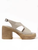 Basskan Kadın Lende Bej Yüksek Topuk Ortopedik Taban Sandalet thumbnail 2