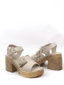 Basskan Kadın Bej Hennd Ortopedik YÜksek Taban Yüksek Topuk Sandalet - 3