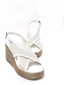 Basskan Beyaz Vende Yüksek Topuk Platform Ortopedik Taban Sandalet - 1