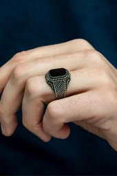 Siyah Oniks Taşlı Hasır Model 925 Gümüş Erkek Yüzük thumbnail 7