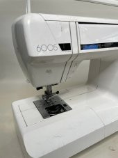 Elna Heirloom Edition 6005 Dikiş Makinesi 110V 2.El (G-10) thumbnail 3