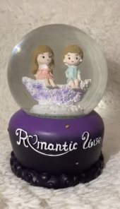 Nostaljik Kar Küresi Orta Boy Renk Değiştiren Led Lambalı Kar Küresi-6 - 2