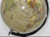 Dünya Küre Dekoratif 360 Derece Dönebilen Ahşap Tripot Ayaklı thumbnail 2