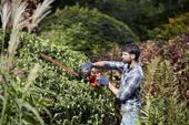 Black+Decker BEHT251-QS 450 W 50 CM 18 MM Çit Kesme Makinesi - 3